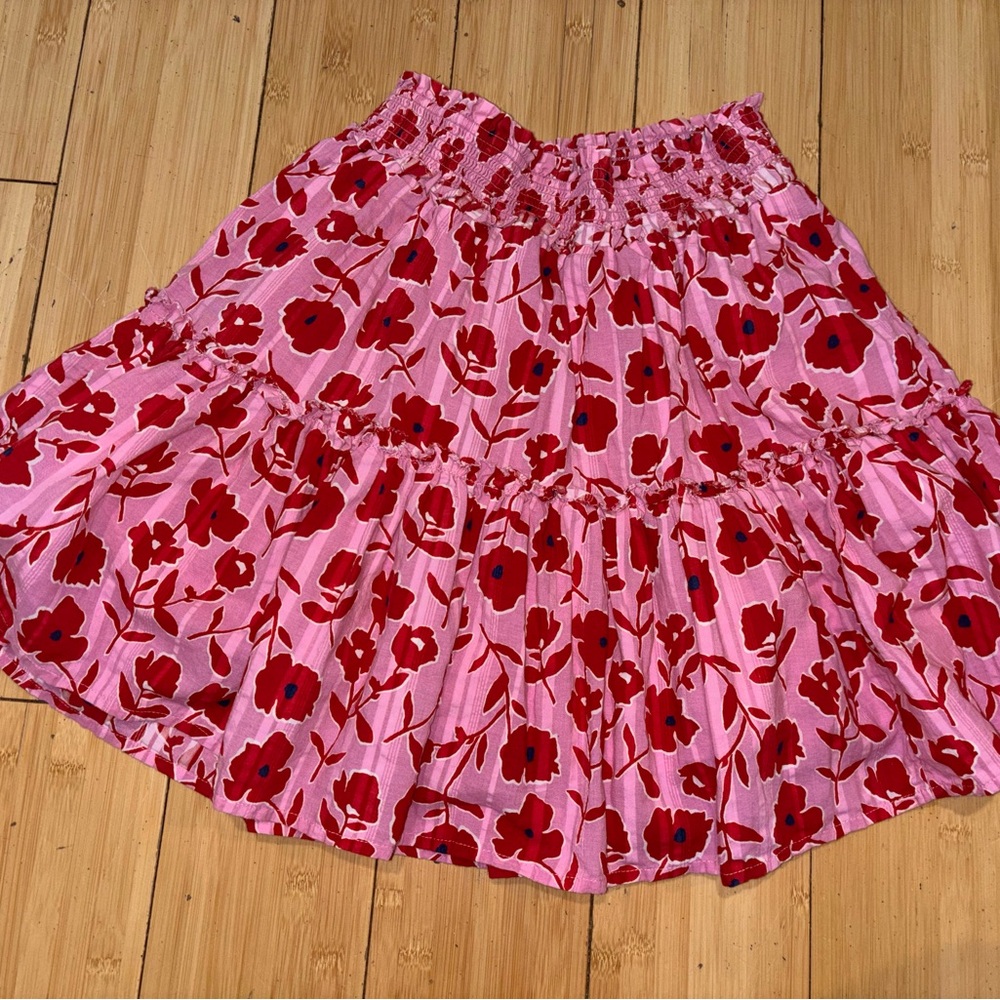 Vineyard Vines Floral Lined Size Small